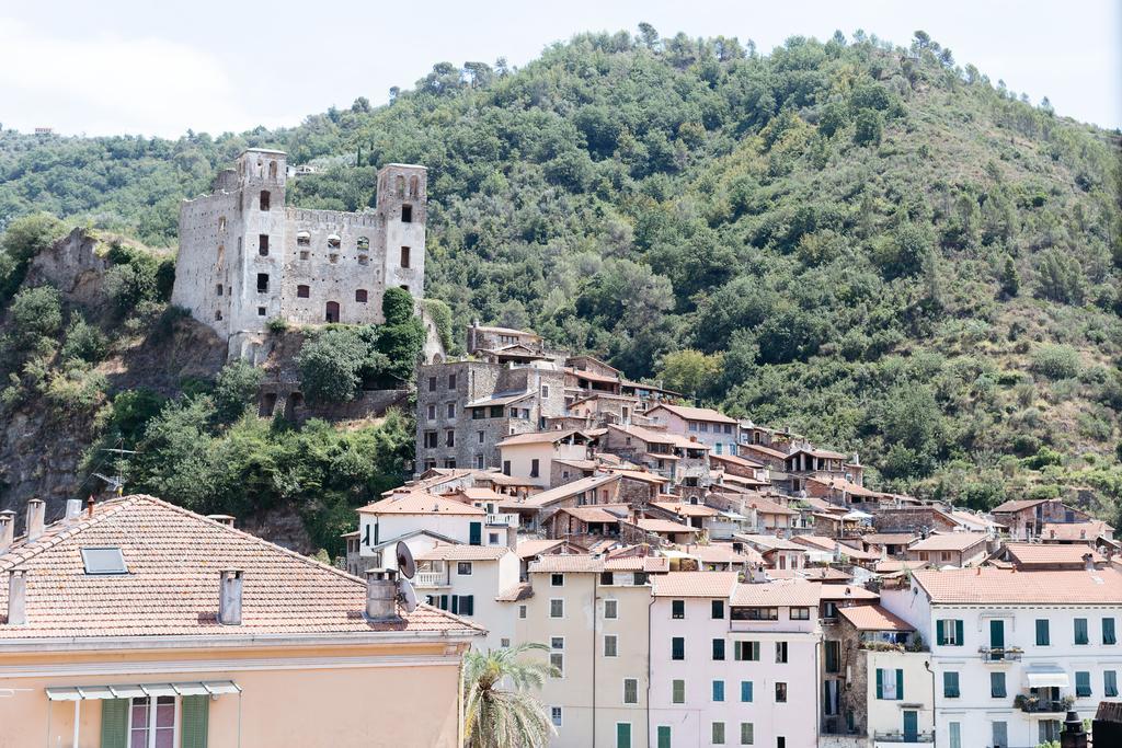 Dussaiga - Camera Delle Rose Dolceacqua Eksteriør billede
